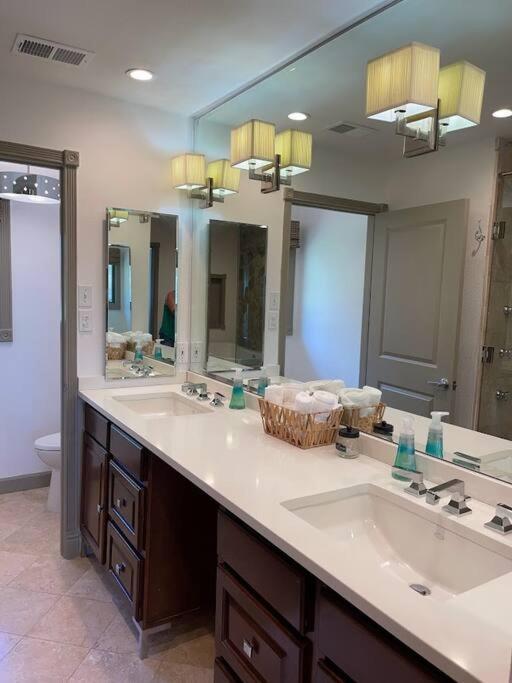 Lakeview Bungalow-Access To Lake, Pool, Gym, &Park Lago Vista Exterior foto